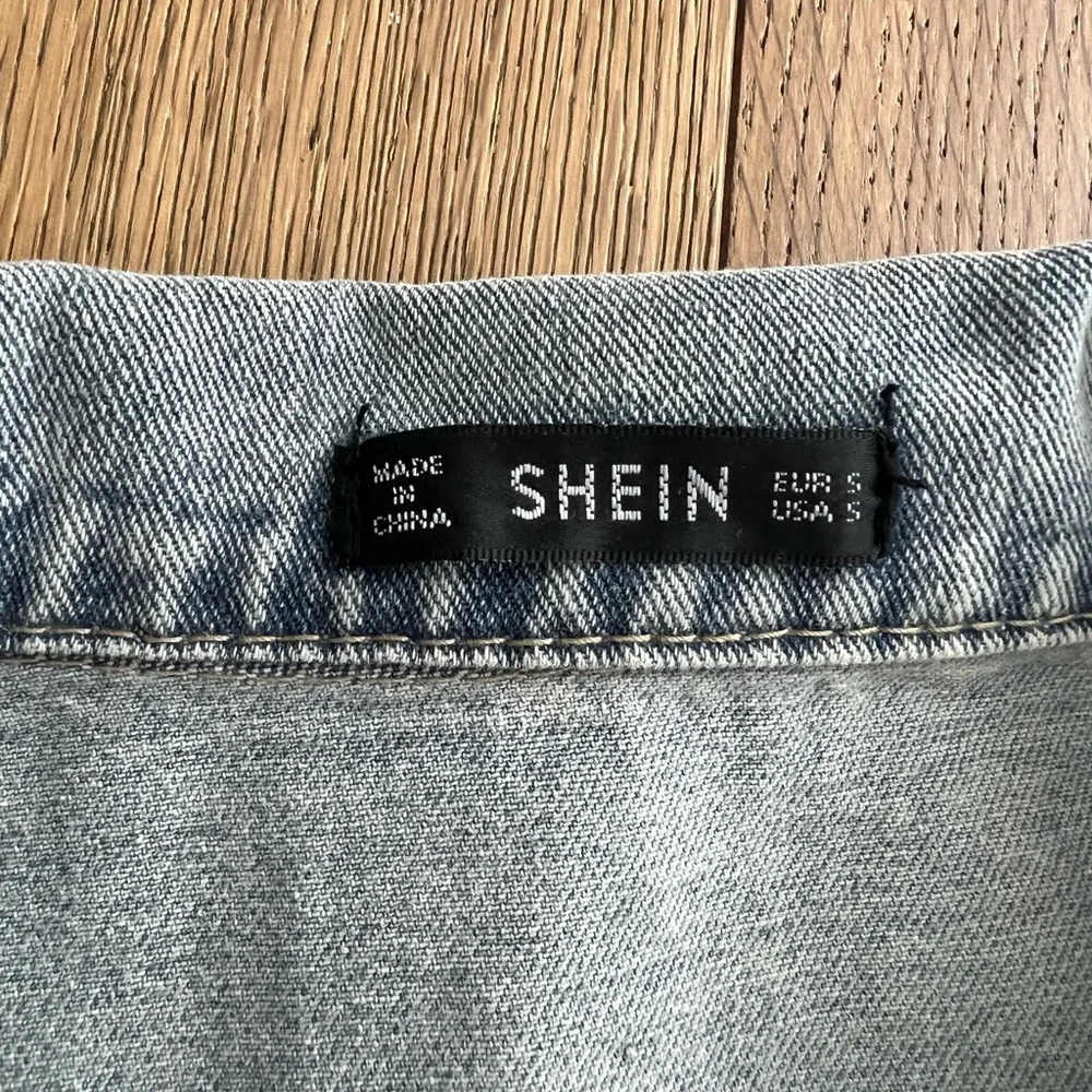 NWOT Shein Jean Jacket - Picture 3 of 3